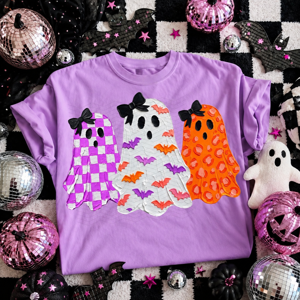 3 cute Ghosts (comfort colors Tshirt)